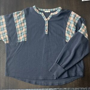 Easel Thermal Distressed Shirt